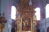 012-Алтарь в церкви Св.Михаила